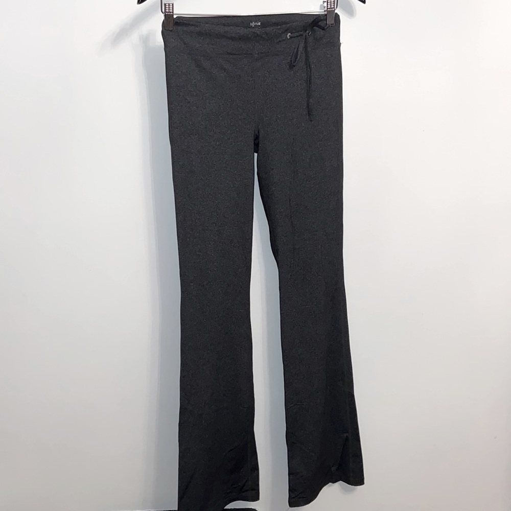 Tonic Flare Yoga Pant | Heather Grey | XS